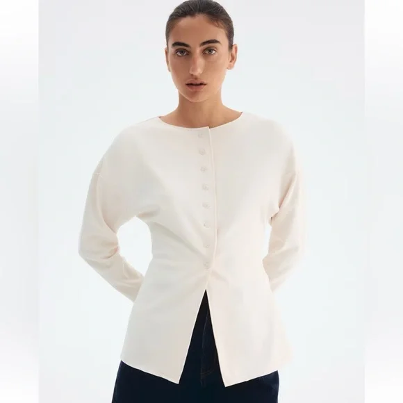 H&M Cream Button-Front Long Sleeve cardigan with defined waist - Picture 4 of 4